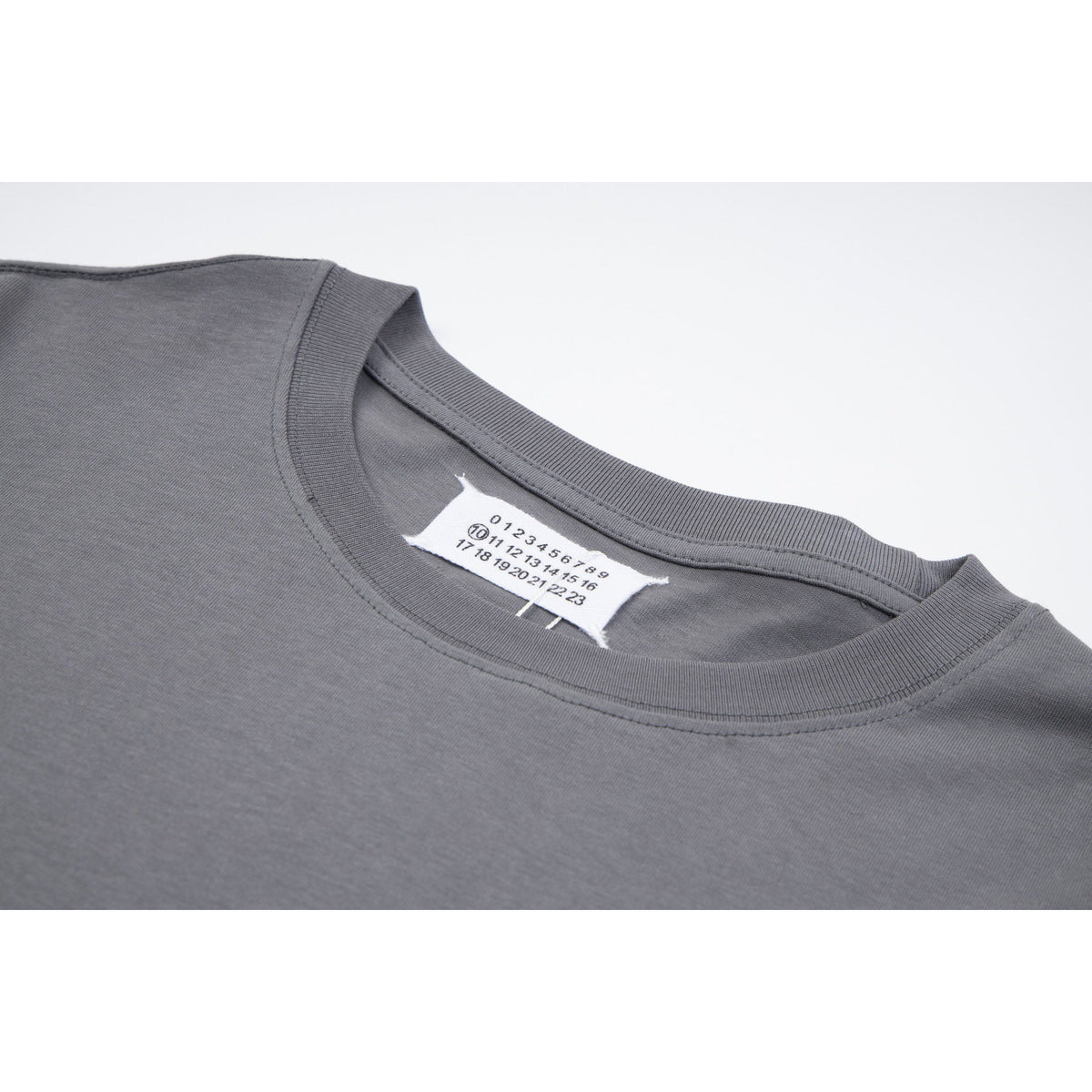 Maison Margiela T-shirt Crew Neck, Loose Short Sleeve T-shirt